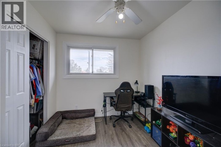 Photo 19 at 32 Morley Avenue, Echo Place, Brantford