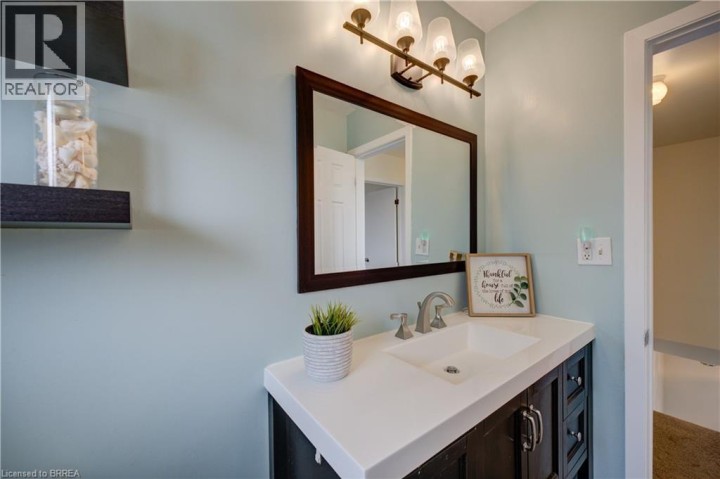 Photo 22 at 32 Morley Avenue, Echo Place, Brantford