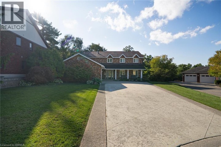 Photo 2 at 23 Scarfe Gardens, Ava Rd, Brantford