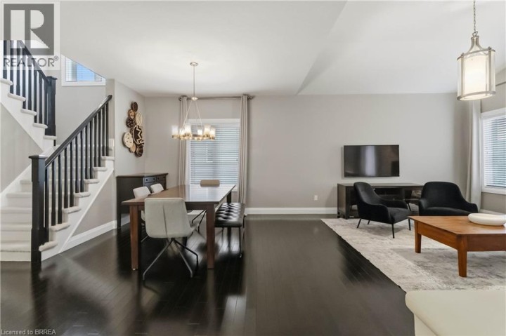 Photo 14 at 54 Nightingale Drive, Donegal / Mcguiness, Brantford