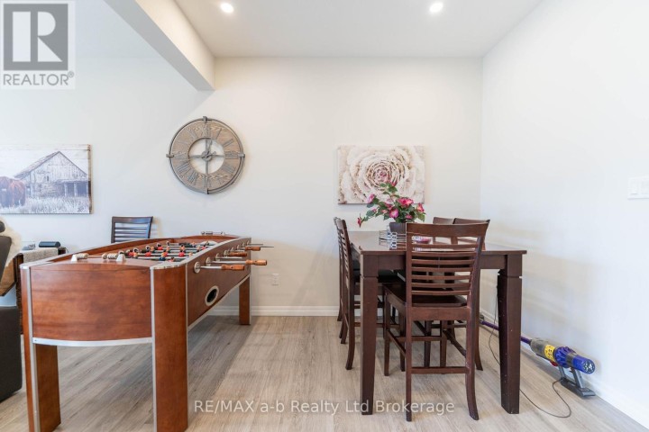 Photo 15 at 19 Huntley Avenue, Tillsonburg