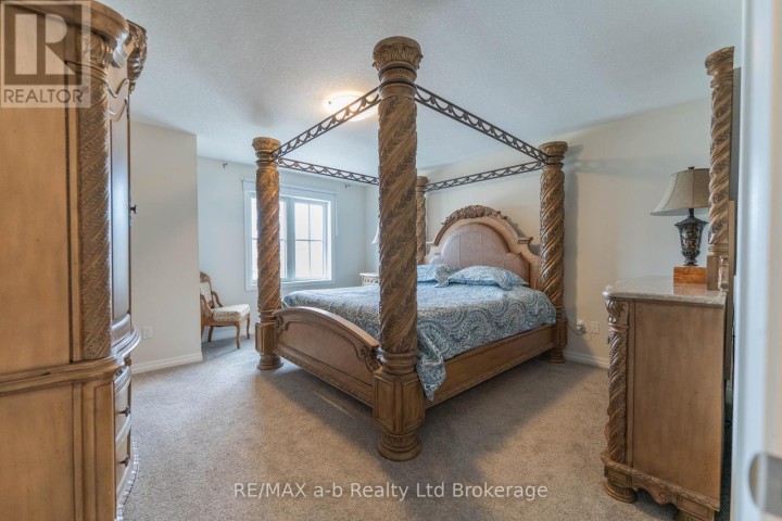 Photo 16 at 19 Huntley Avenue, Tillsonburg