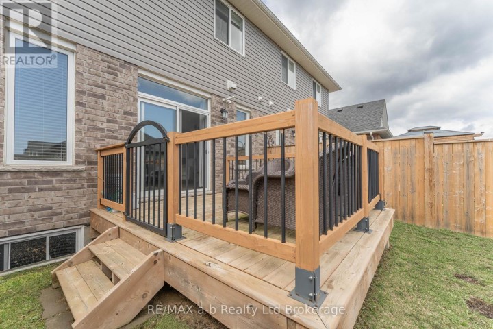 Photo 31 at 19 Huntley Avenue, Tillsonburg