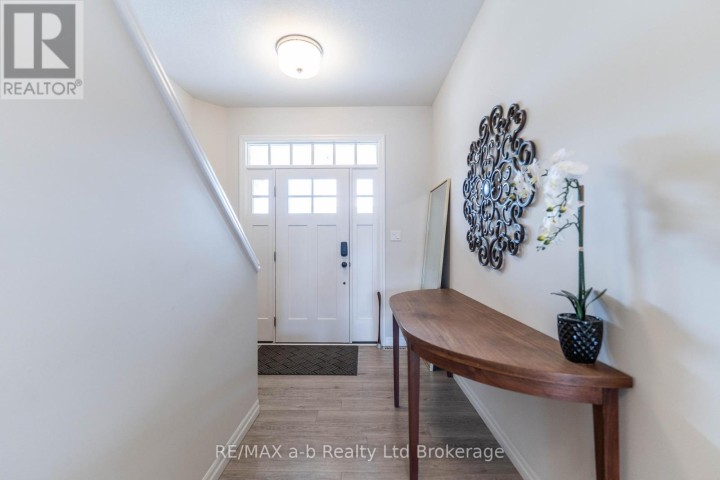 Photo 4 at 19 Huntley Avenue, Tillsonburg