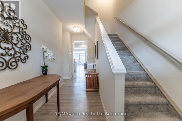 Photo 5 at 19 Huntley Avenue, Tillsonburg