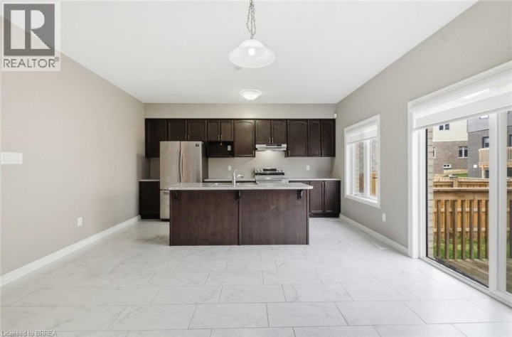 Photo 11 at 10 Kneale Street, Cainsville / Brookfield, Brantford