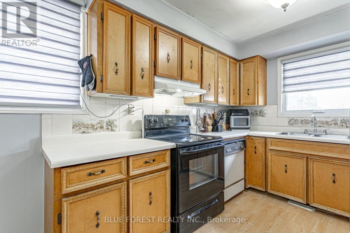 Photo 7 at 7 Raven Avenue, St. Thomas