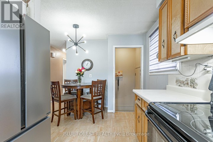 Photo 9 at 7 Raven Avenue, St. Thomas