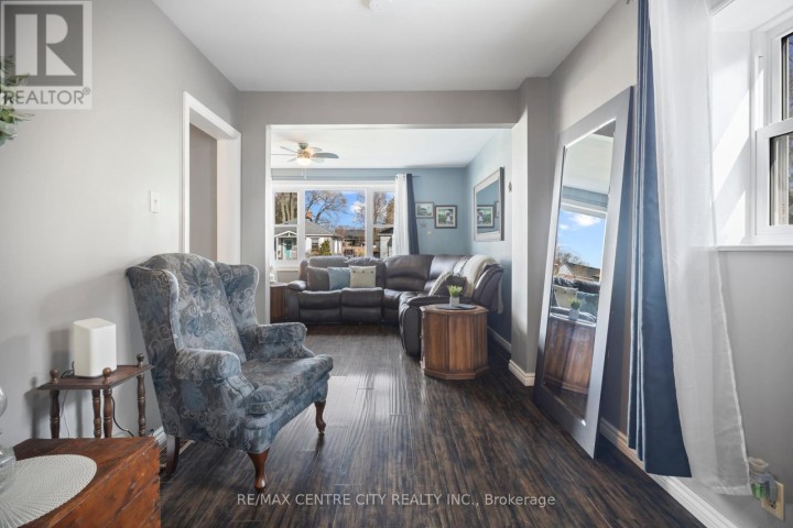 Photo 7 at 169 Fifth Avenue, St. Thomas