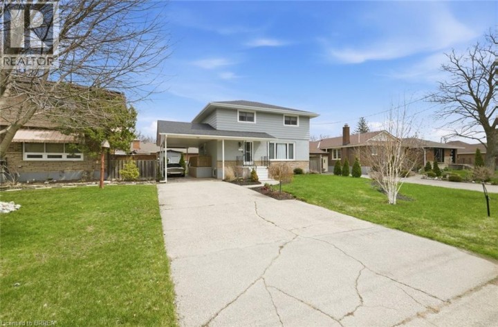 Photo 6 at 22 Paris Road, Henderson, Brantford