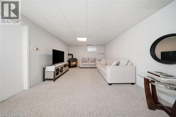 Photo 32 at 22 Paris Road, Henderson, Brantford