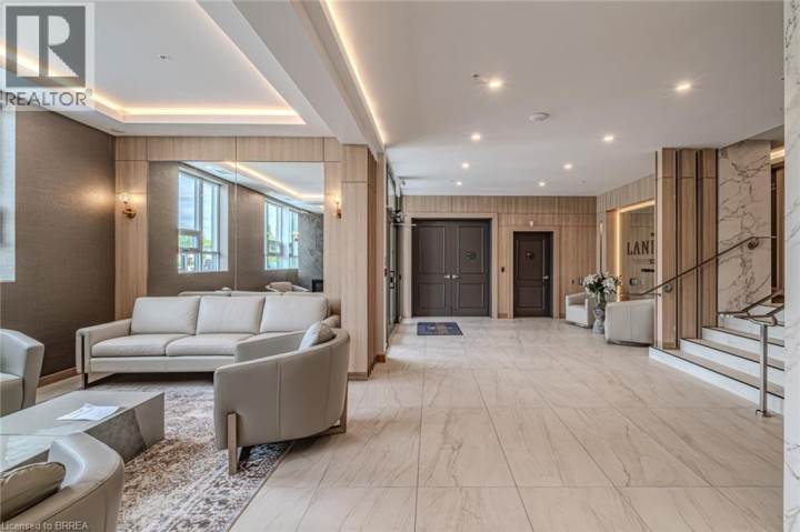 Photo 7 at 212 - 34 Norman Street, Fairview / Greenbrier, Brantford