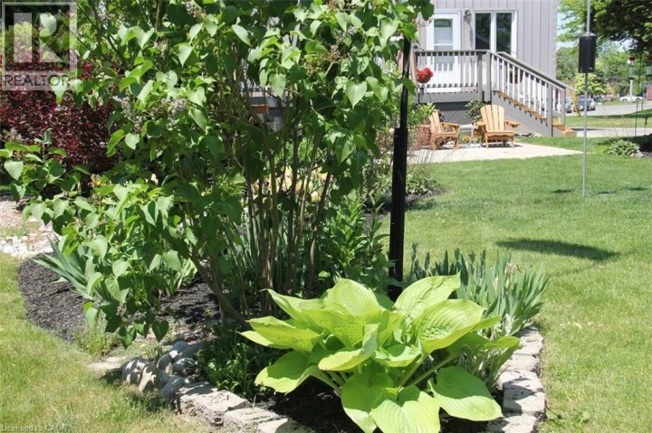 Photo 7 at 46 Clara Crescent, Echo Place, Brantford