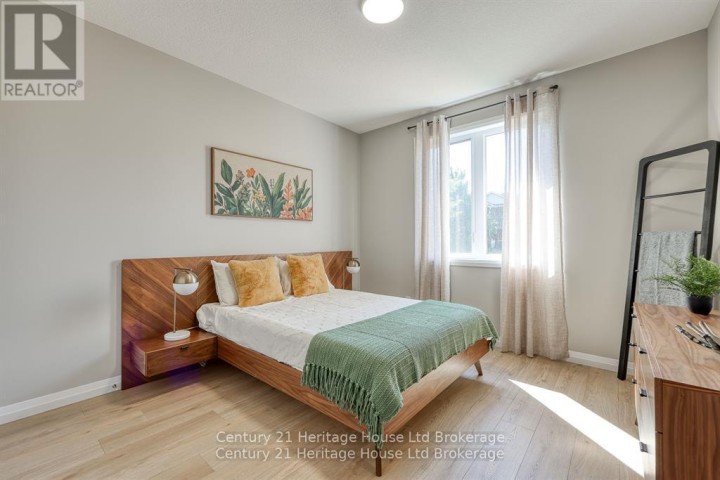 Photo 11 at 14 - 19 Anderson Street, Woodstock - South, Woodstock