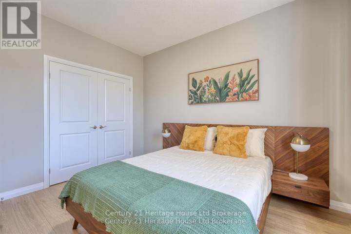 Photo 12 at 14 - 19 Anderson Street, Woodstock - South, Woodstock