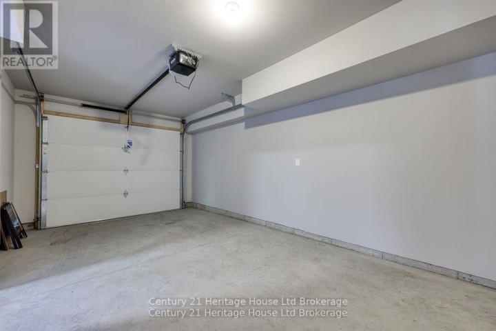 Photo 22 at 14 - 19 Anderson Street, Woodstock - South, Woodstock