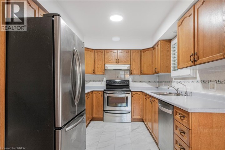 Photo 10 at 19 - 229 Lynden Road, Lynden Hills, Brantford