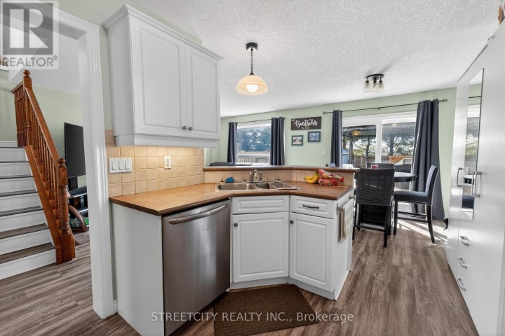 Photo 12 at 26 Lake Margaret Trail, St. Thomas