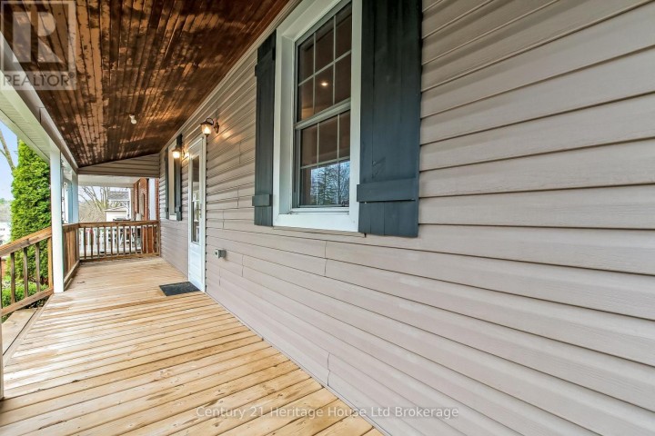 Photo 3 at 137 S Wonham Street, Ingersoll - South, Ingersoll
