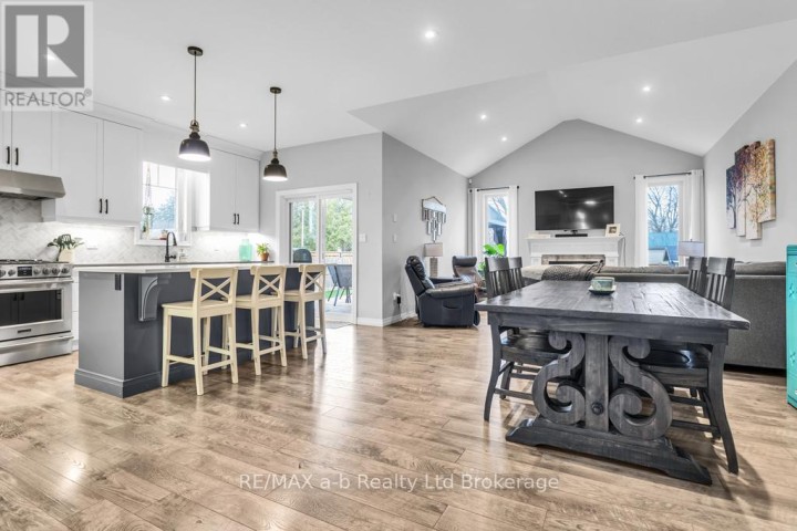 Photo 13 at 241 Wilson Avenue, Tillsonburg