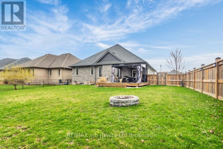 Photo 5 at 241 Wilson Avenue, Tillsonburg