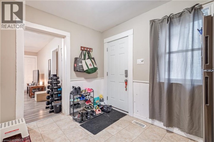 Photo 7 at 51 Jarvis Street, Holmedale, Brantford