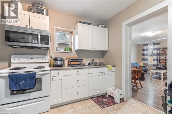 Photo 8 at 51 Jarvis Street, Holmedale, Brantford