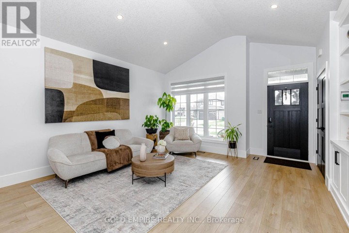 Photo 11 at 15 Muirfield Drive, St. Thomas