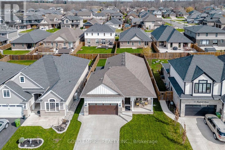 Photo 3 at 15 Muirfield Drive, St. Thomas