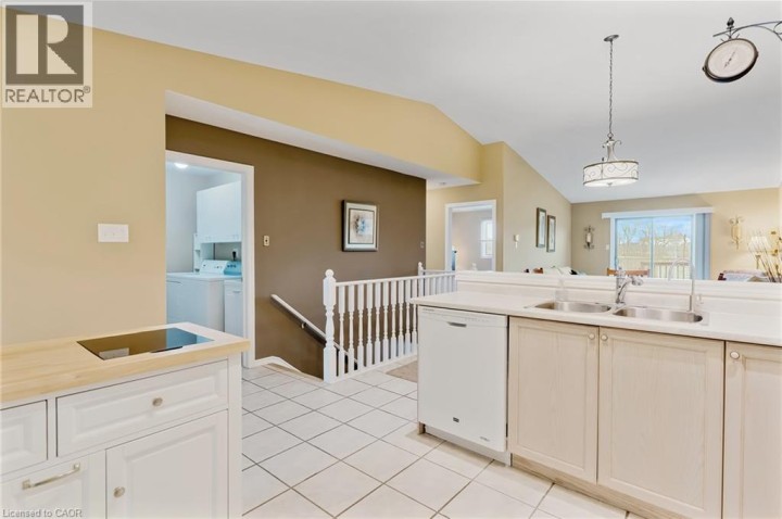 Photo 14 at 25 - 19 Hanlon Place, Innerkip (Victoria Park), Woodstock