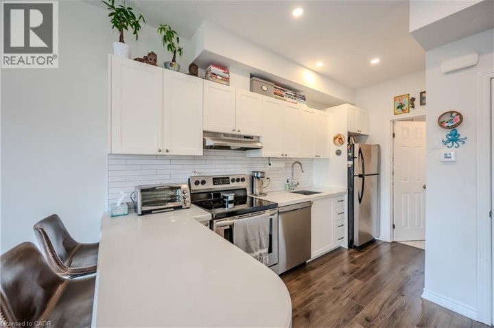 Photo 13 at 5C - 164 Heiman Street, Downtown / Rockway / S. Ward, Kitchener