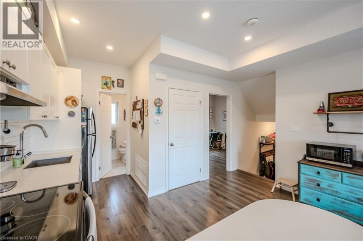 Photo 14 at 5C - 164 Heiman Street, Downtown / Rockway / S. Ward, Kitchener