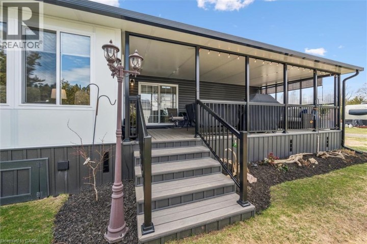 Photo 12 at 83 - 930 Lakeshore Road, Rural Houghton, Norfolk County