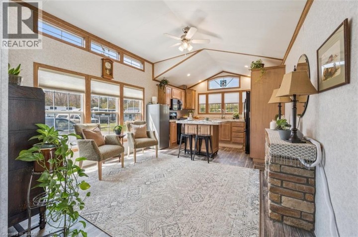 Photo 21 at 83 - 930 Lakeshore Road, Rural Houghton, Norfolk County