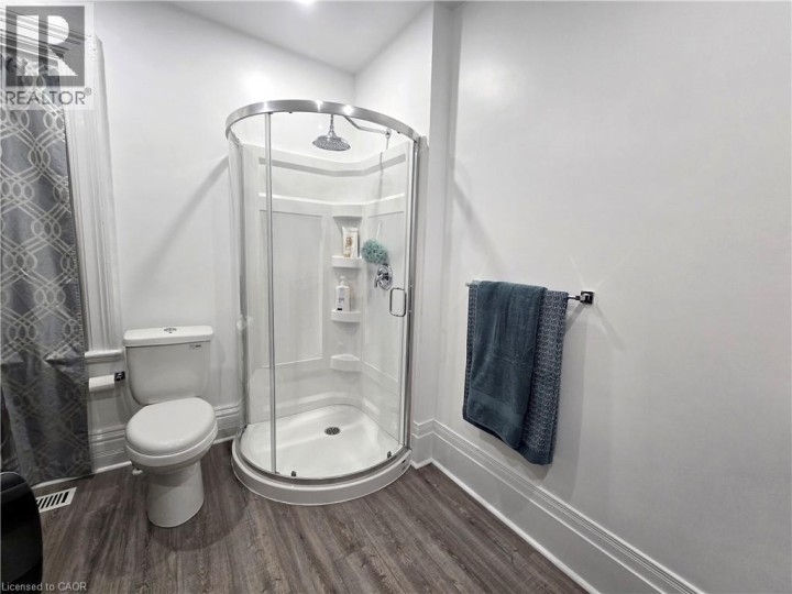 Photo 23 at 12 Pearl Street, Terrace Hill, Brantford