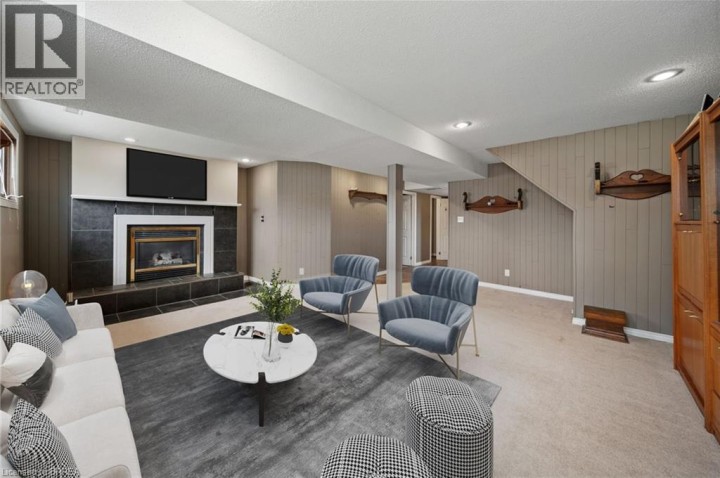 Photo 24 at 1 Osijek Crescent, Brantwood Park, Brantford