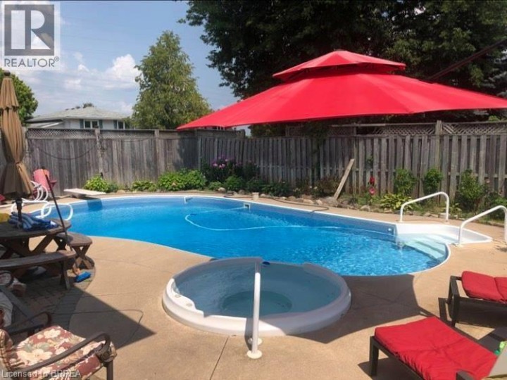 Photo 38 at 1 Osijek Crescent, Brantwood Park, Brantford