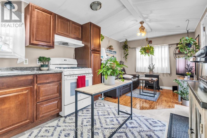 Photo 5 at 33 Pitt Street, Port Burwell, Bayham