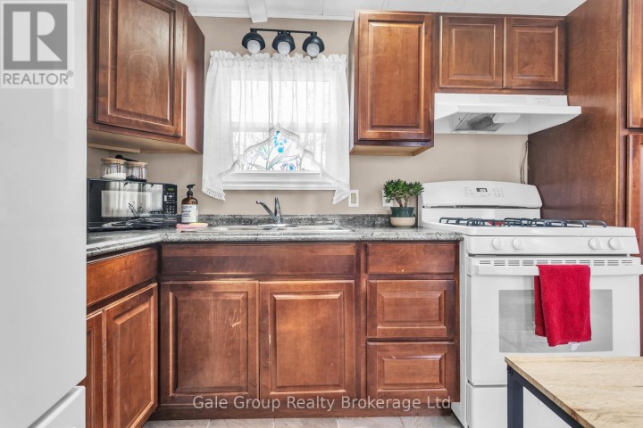 Photo 6 at 33 Pitt Street, Port Burwell, Bayham