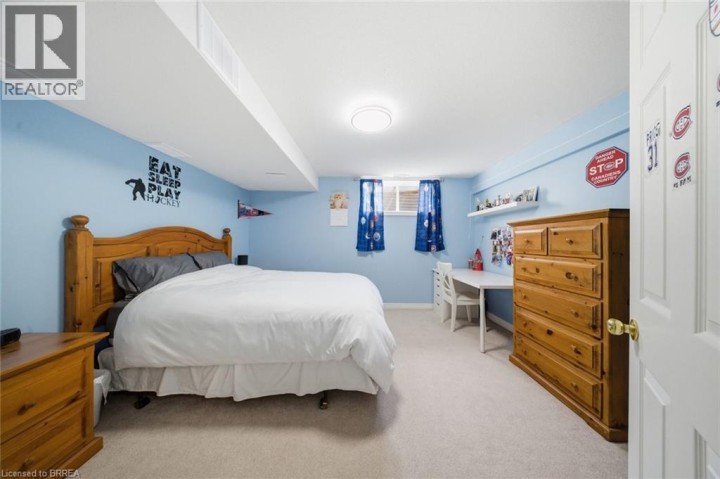 Photo 23 at 10 - 385 N Park Road, Brier Park, Brantford