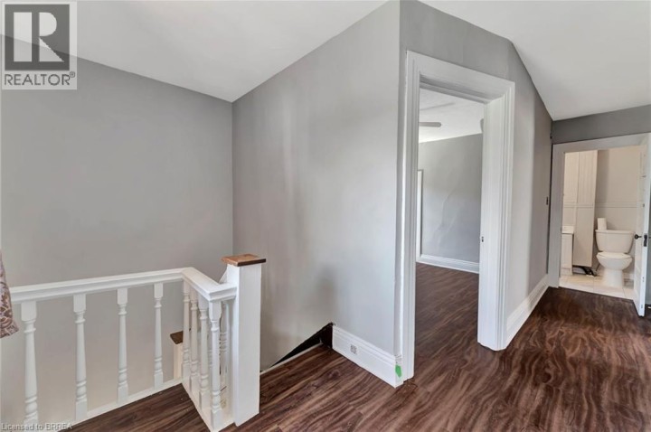 Photo 4 at 170 Murray Street, East Ward, Brantford
