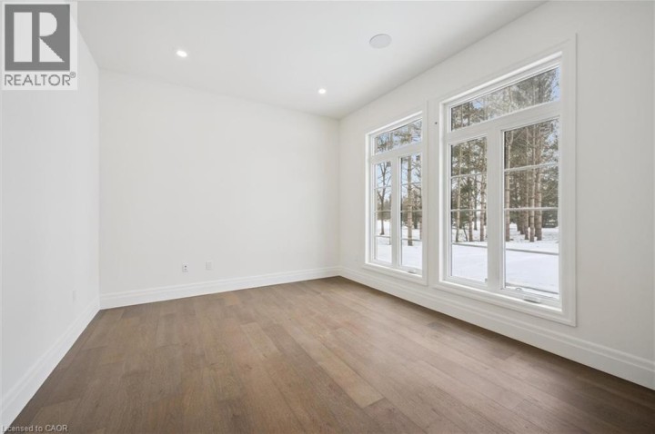 Photo 7 at 5 West Harris Road, Se Rural, Brantford