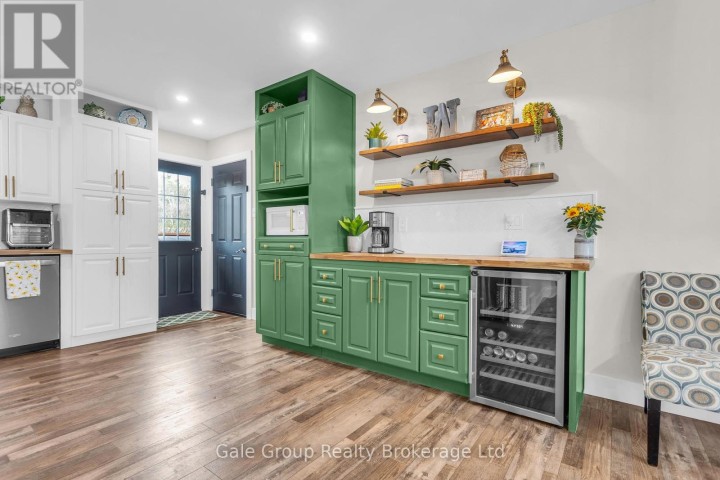 Photo 11 at 22 Lorraine Avenue, Tillsonburg