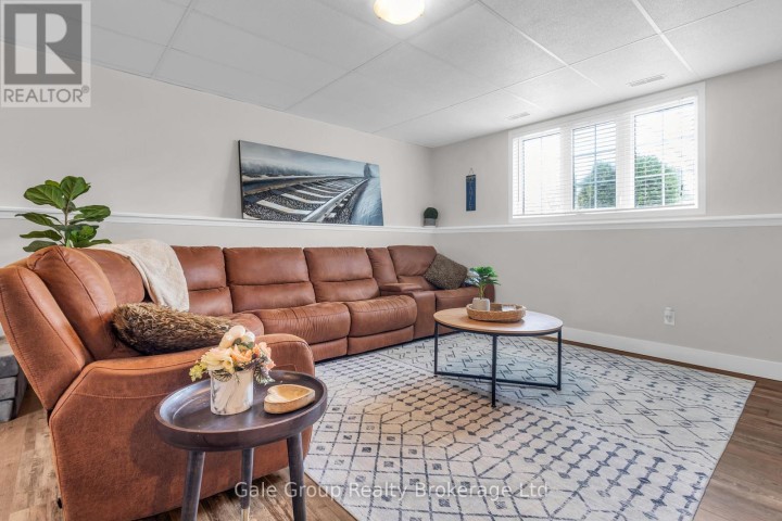 Photo 22 at 22 Lorraine Avenue, Tillsonburg