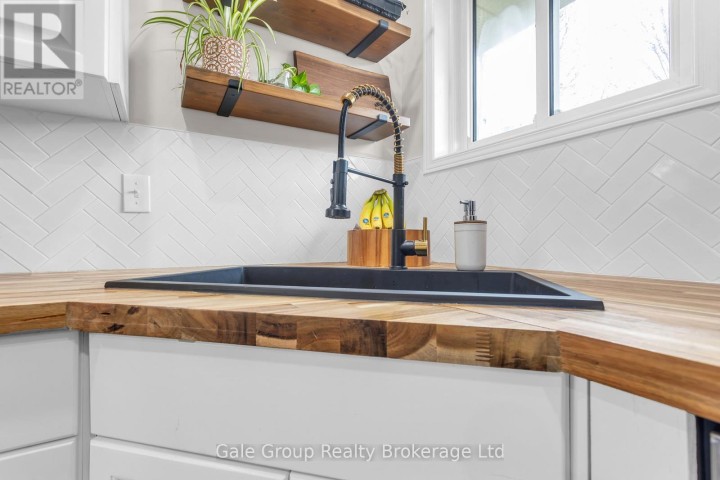 Photo 9 at 22 Lorraine Avenue, Tillsonburg