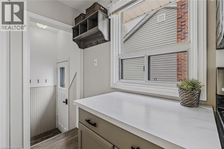 Photo 21 at 91 Ninth Avenue, Eagle Place East, Brantford