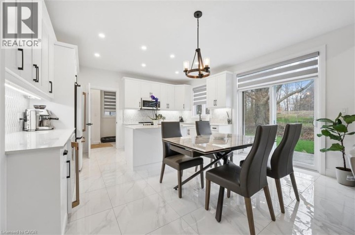 Photo 10 at 213 Fallowfield Drive, Alpine Village / Country Hills, Kitchener