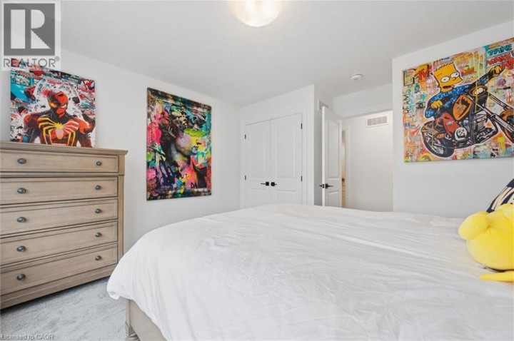 Photo 22 at 213 Fallowfield Drive, Alpine Village / Country Hills, Kitchener