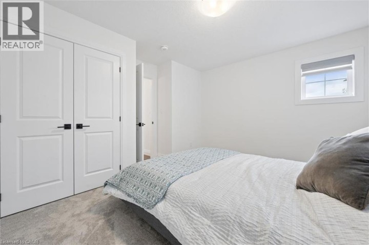 Photo 24 at 213 Fallowfield Drive, Alpine Village / Country Hills, Kitchener