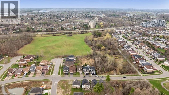 Photo 44 at 213 Fallowfield Drive, Alpine Village / Country Hills, Kitchener